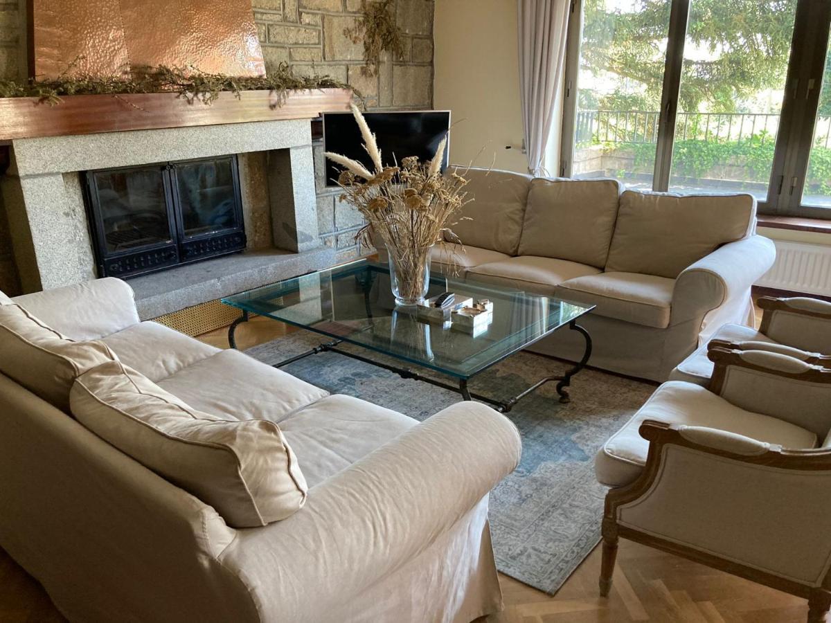 Los Cedros, Gran Chalet Con Piscina Y Apartamento En Navacerrada Kültér fotó