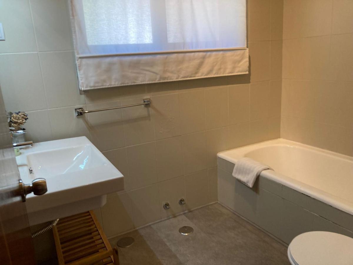 Los Cedros, Gran Chalet Con Piscina Y Apartamento En Navacerrada Kültér fotó